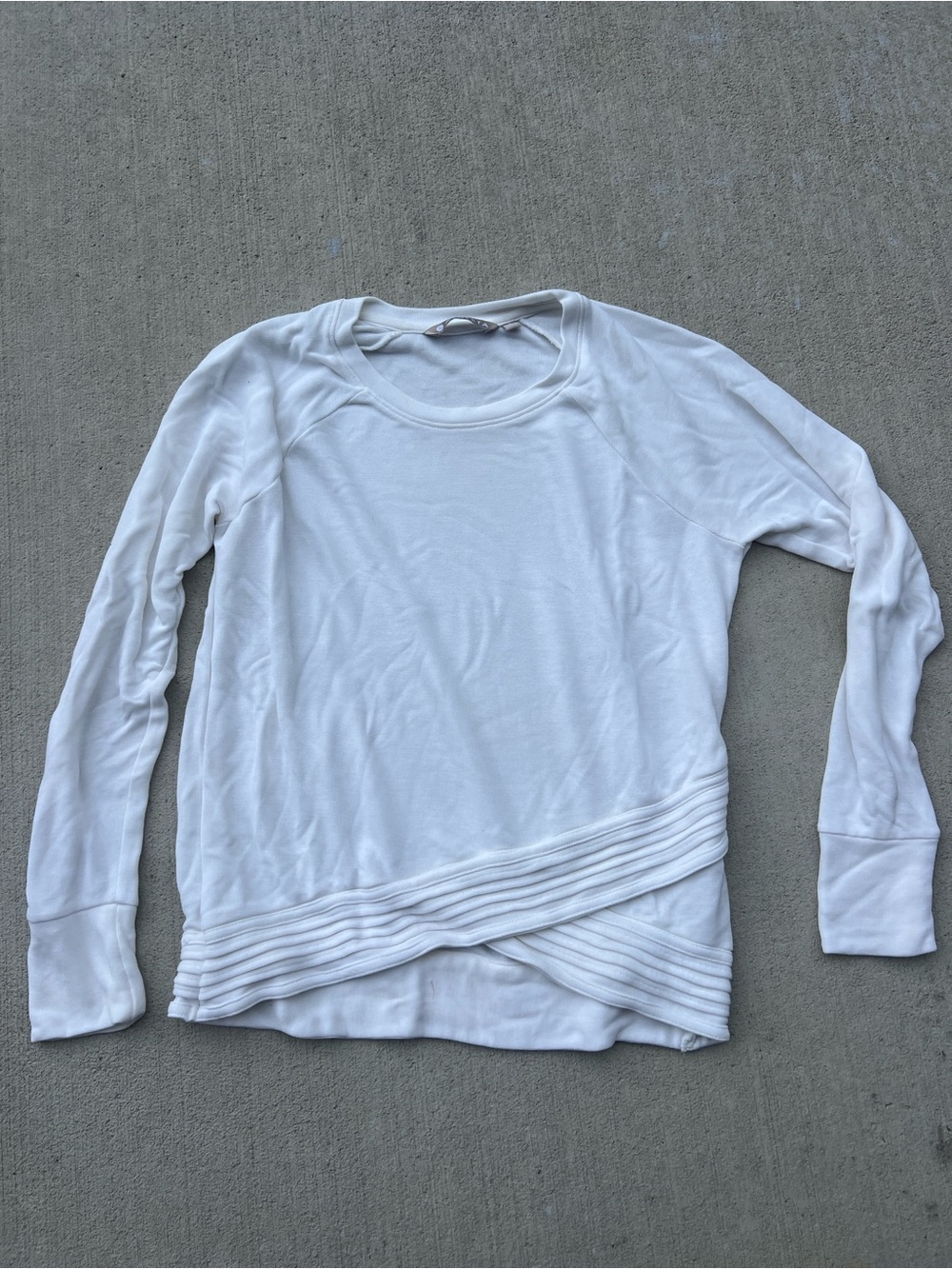 Athleta Women's Serenity Criss Cross Sweatshirt - Solid White / Cream